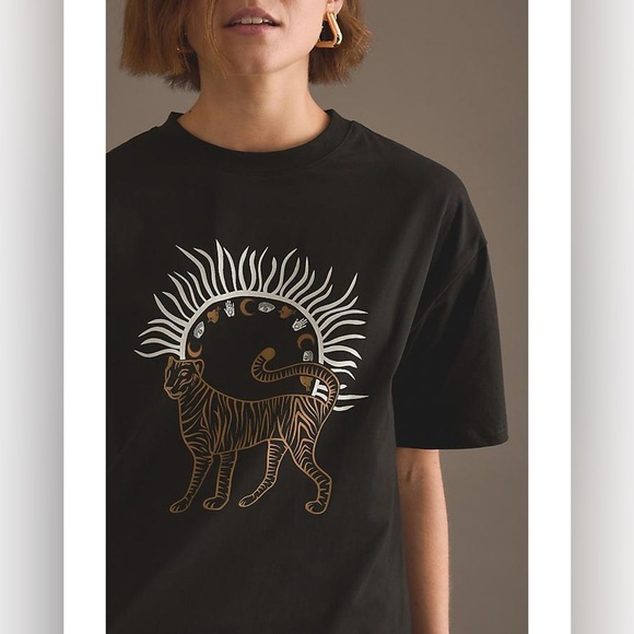 NWT NEVER FULLY DRESSED
Black Tiger Sun T-Shirt - Picture 3 of 7